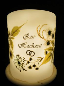 Hochzeitskerze mit Naturblumen